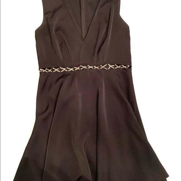 Guess by Marciano Chained Marlo Dress - Picture 7 of 8